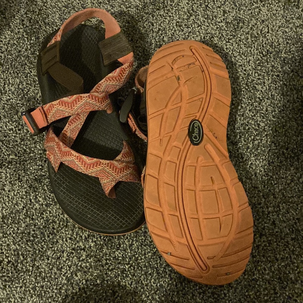 Woman’s Chacos - Picture 2 of 2